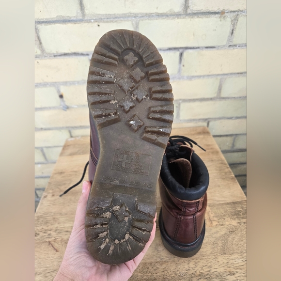 Vintage Hiker Style Dr. Martens - Picture 7 of 10